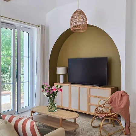 Tatil Evi Feet In The Water, 100 M From The Center