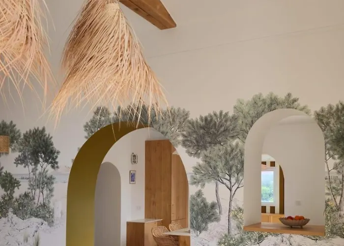 Feet In The Water, 100 M From The Center *